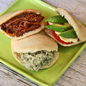 cropped-arepas.jpg